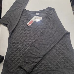 32 Degrees Dark Gray Quilted Top